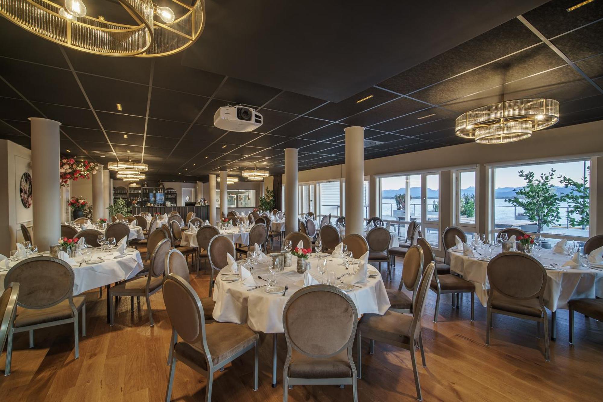 Molde Fjordhotell - By Classic Norway Hotels エクステリア 写真